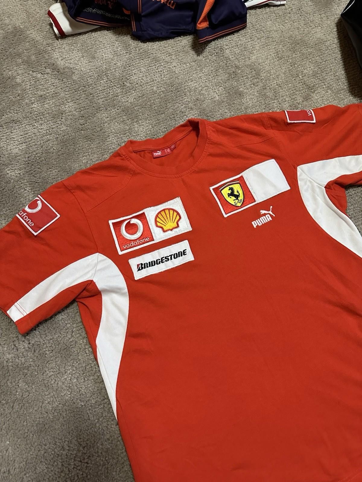 Ferrari Puma x Ferrari F1 Racing Vodafone Red T-Shirt Men’s Size L Size US L / EU 52-54 / 3 - 3 Thumbnail