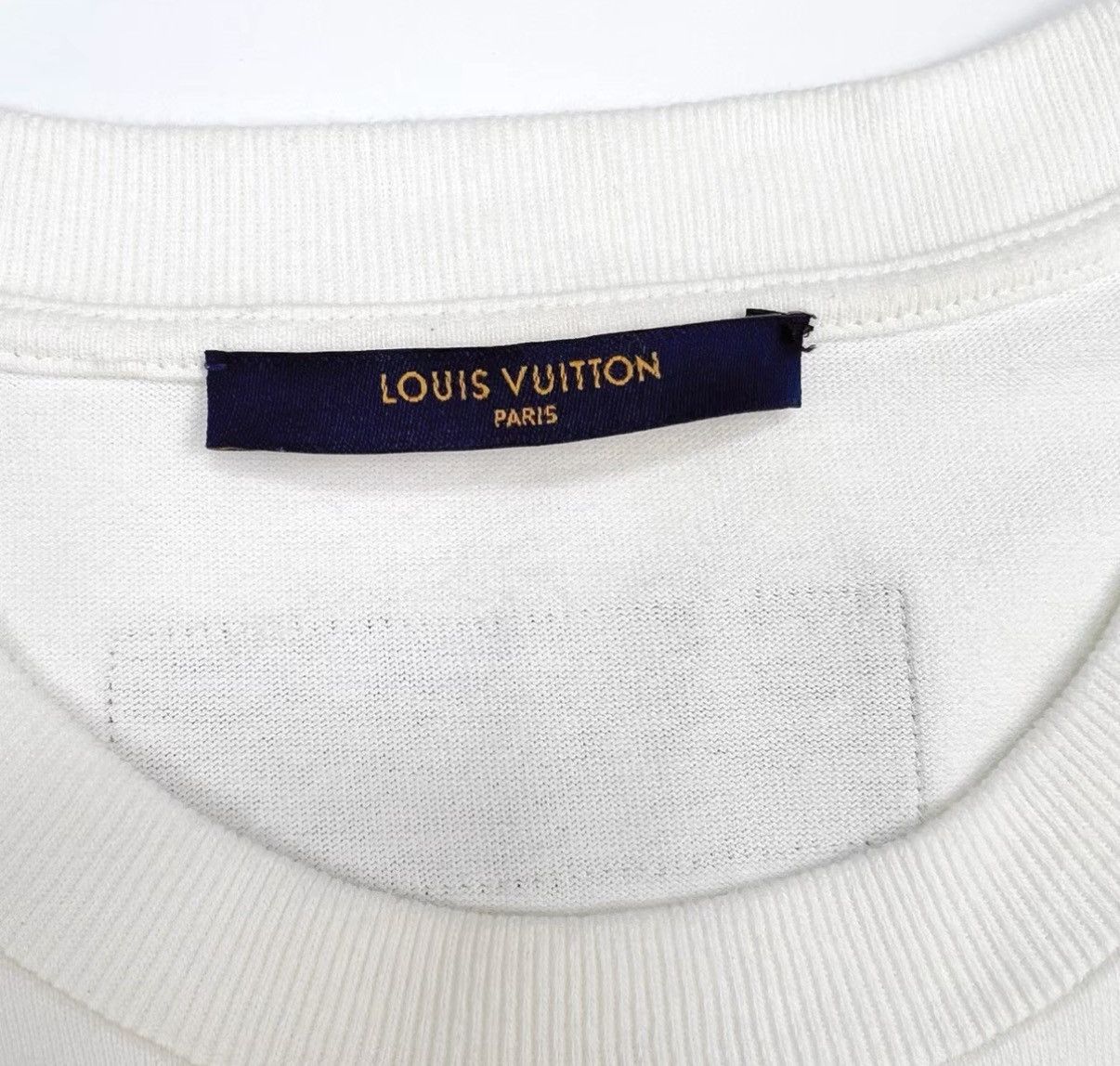 Louis Vuitton Louis Vuitton Embroidered Crew Neck Short Sleeve K12 Size US M / EU 48-50 / 2 - 3 Thumbnail