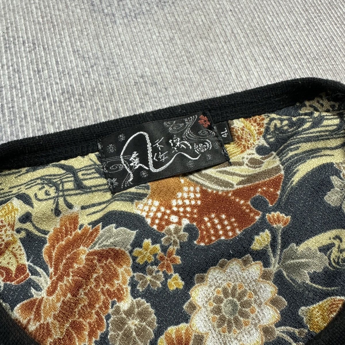Japanese Brand Sukajan Koi japanese brand Size US XXL / EU 58 / 5 - 3 Thumbnail
