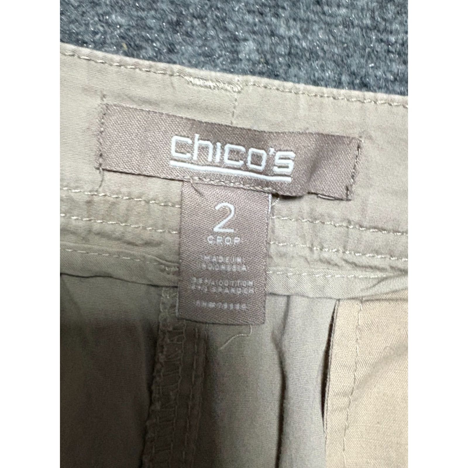 Vintage Chico's Cropped Pants Womens Size 2 Beige Cotton Spandex Capris City Minimalist Capsule Size 26" / US 2 / IT 38 - 5 Thumbnail