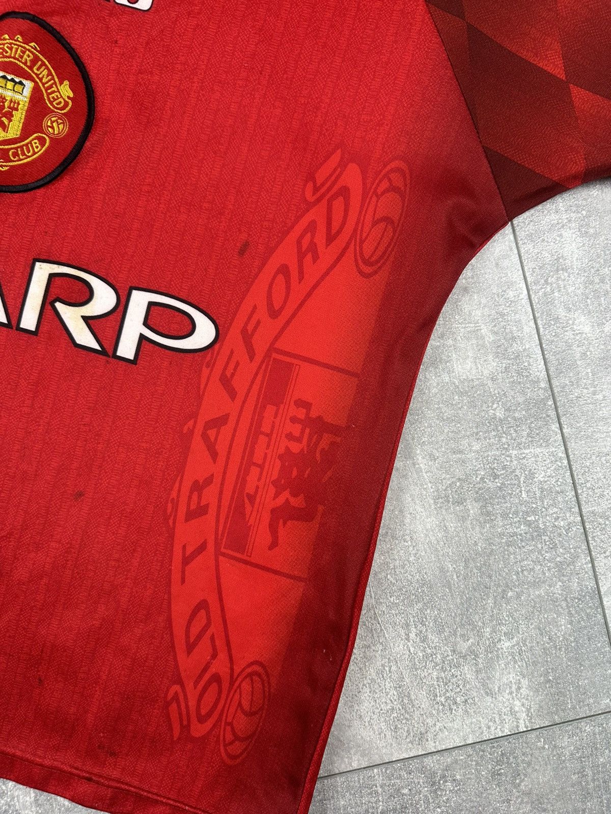 Umbro Umbro Manchester United 1996/98 Home Soccer Jersey Size US XS / EU 42 / 0 - 3 Thumbnail