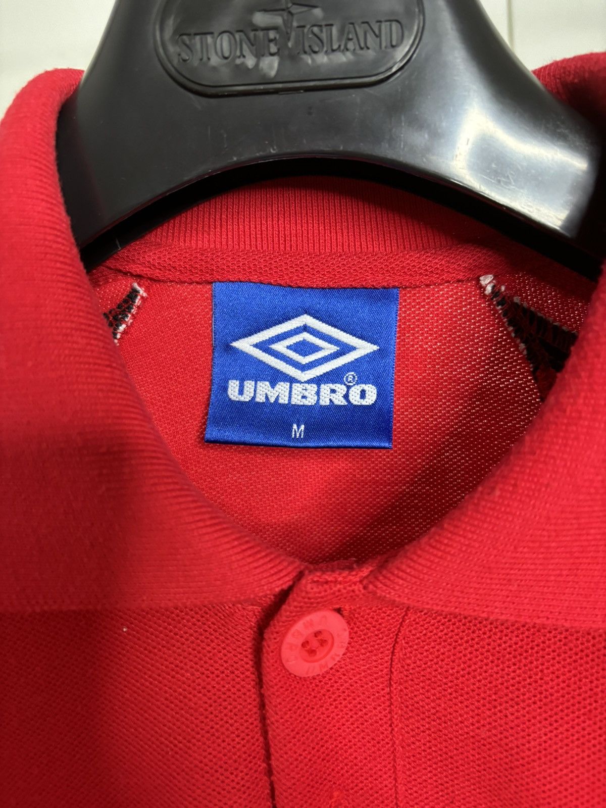Umbro Vintage Umbro Manchester United soccer jersey rare size M Size US M / EU 48-50 / 2 - 4 Thumbnail