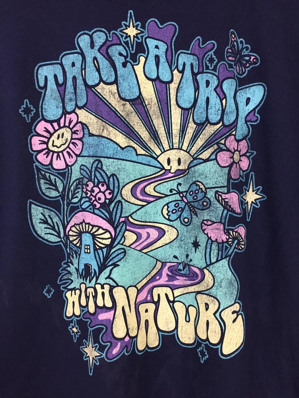 Vintage ODM Take A Trip With Nature Graphic Tee Size US M / EU 48-50 / 2 - 4 Thumbnail