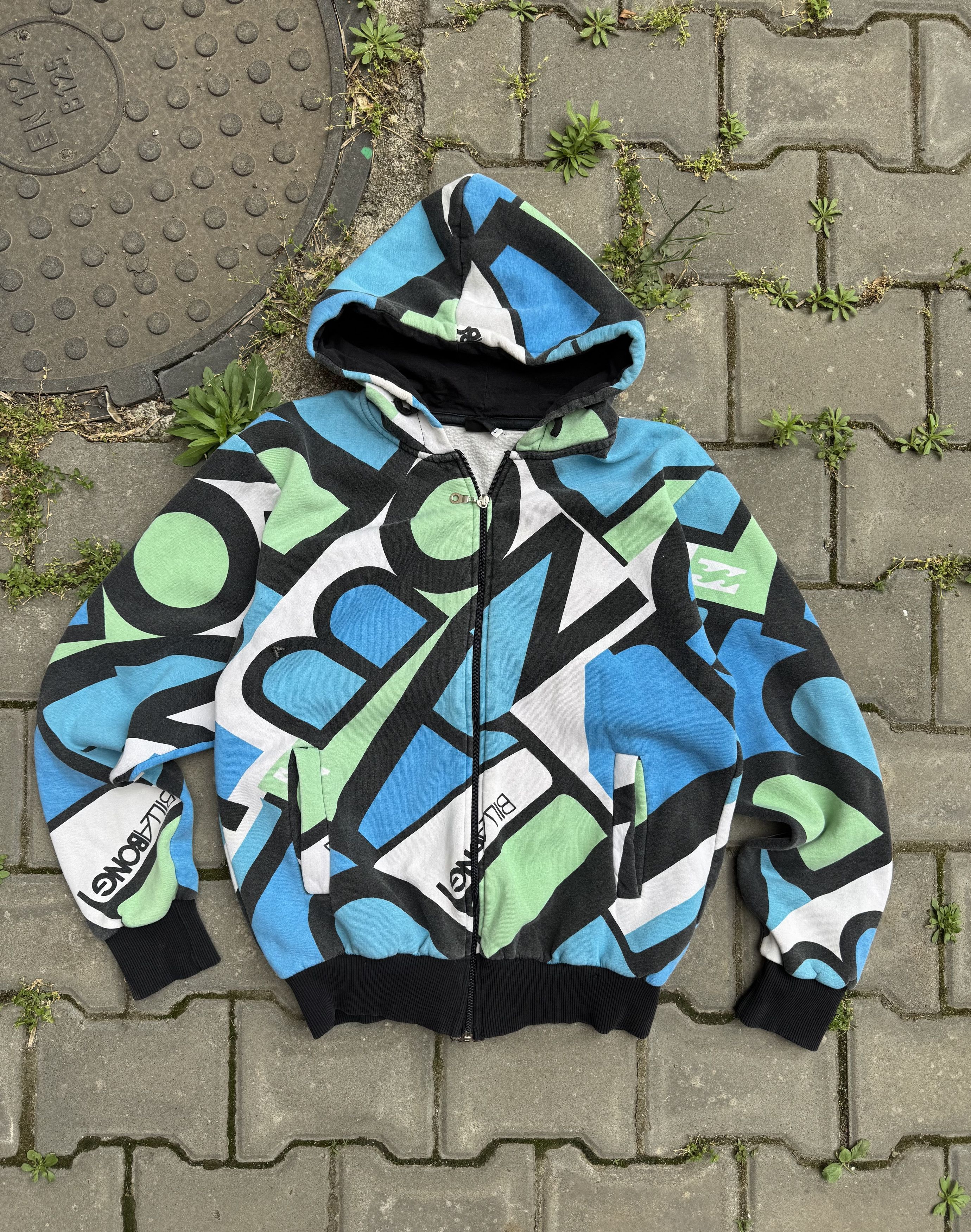 00s archive L.G.B. DEAD OR ALIVE HOODIE - メルカリ