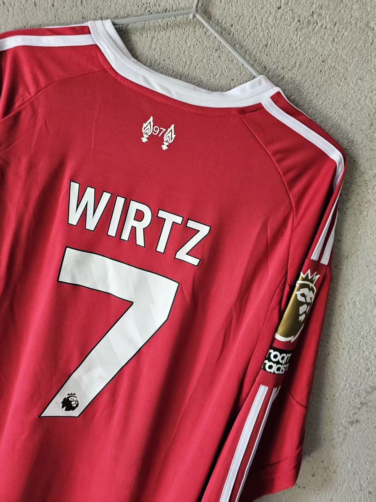 Other 2025 26 Liverpool #7 Florian Wirtz Jersey Longsleeve Size US S / EU 44-46 / 1 - 3 Thumbnail