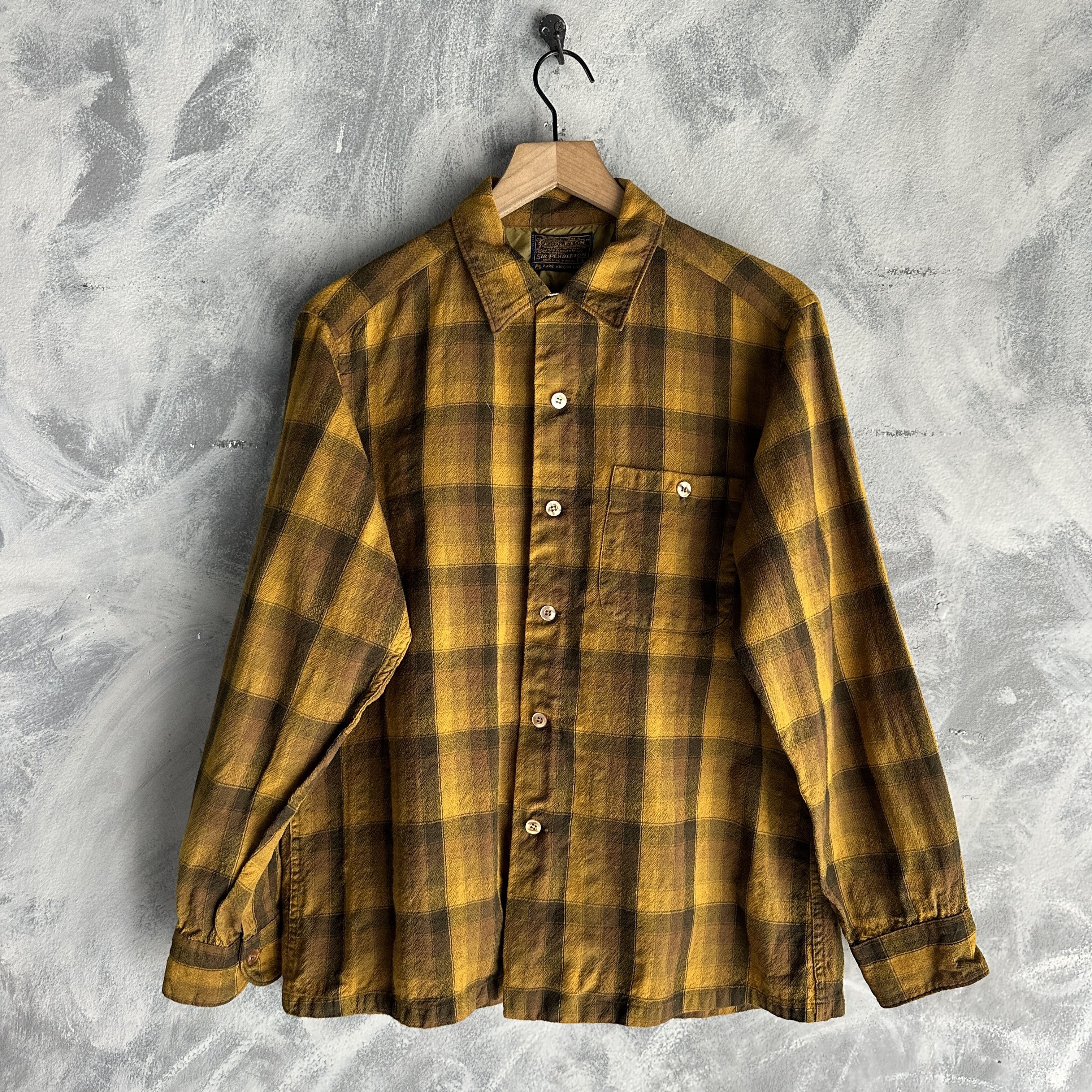Pendleton True Vtg Pendleton Plaid Loop Collar Board Shirt Mens 60’s Size US L / EU 52-54 / 3 - 1 Thumbnail