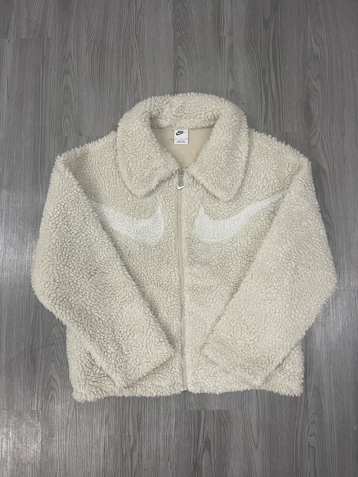 Nike Sherpa Chest Swoosh Cropped Jacket Size XL / US 12-14 / IT 48-50 - 1 Thumbnail