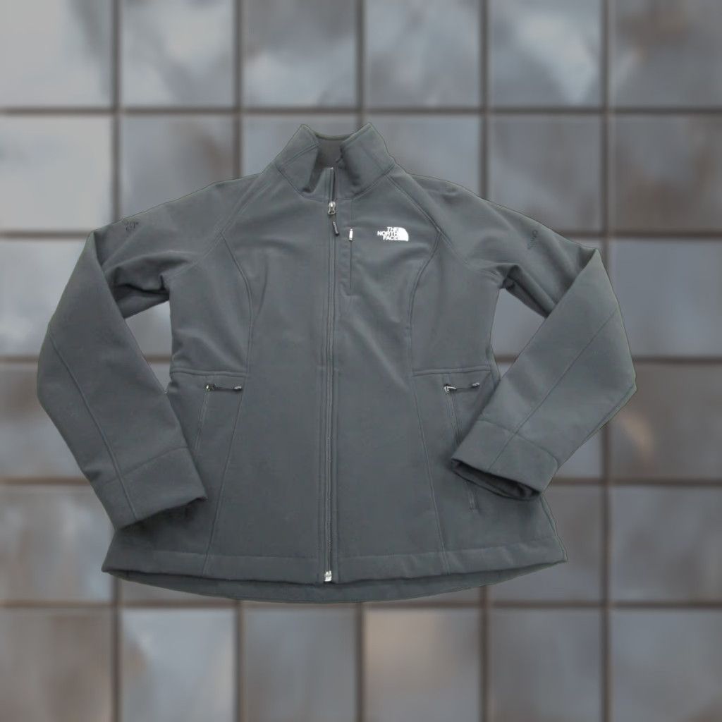 The North Face VINTAGE The North Face Windwall Jacket Womens Medium Black Softshell Windwall Outdoor Camp Hike Size M / US 6-8 / IT 42-44 - 1 Thumbnail