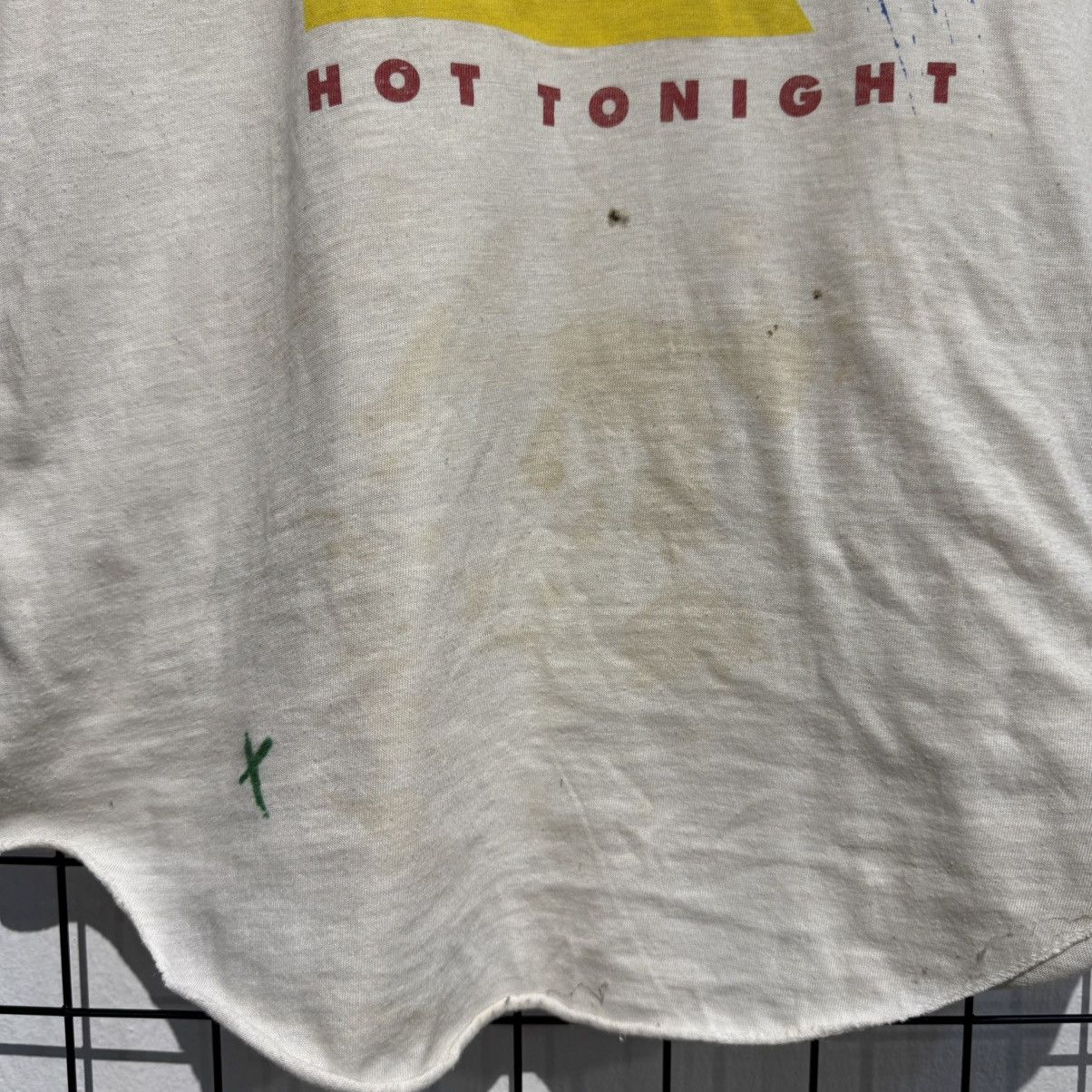 Other Vintage Barry Manilow 1983 Hot Tonight Tour Raglan T Shirt Size US M / EU 48-50 / 2 - 4 Thumbnail