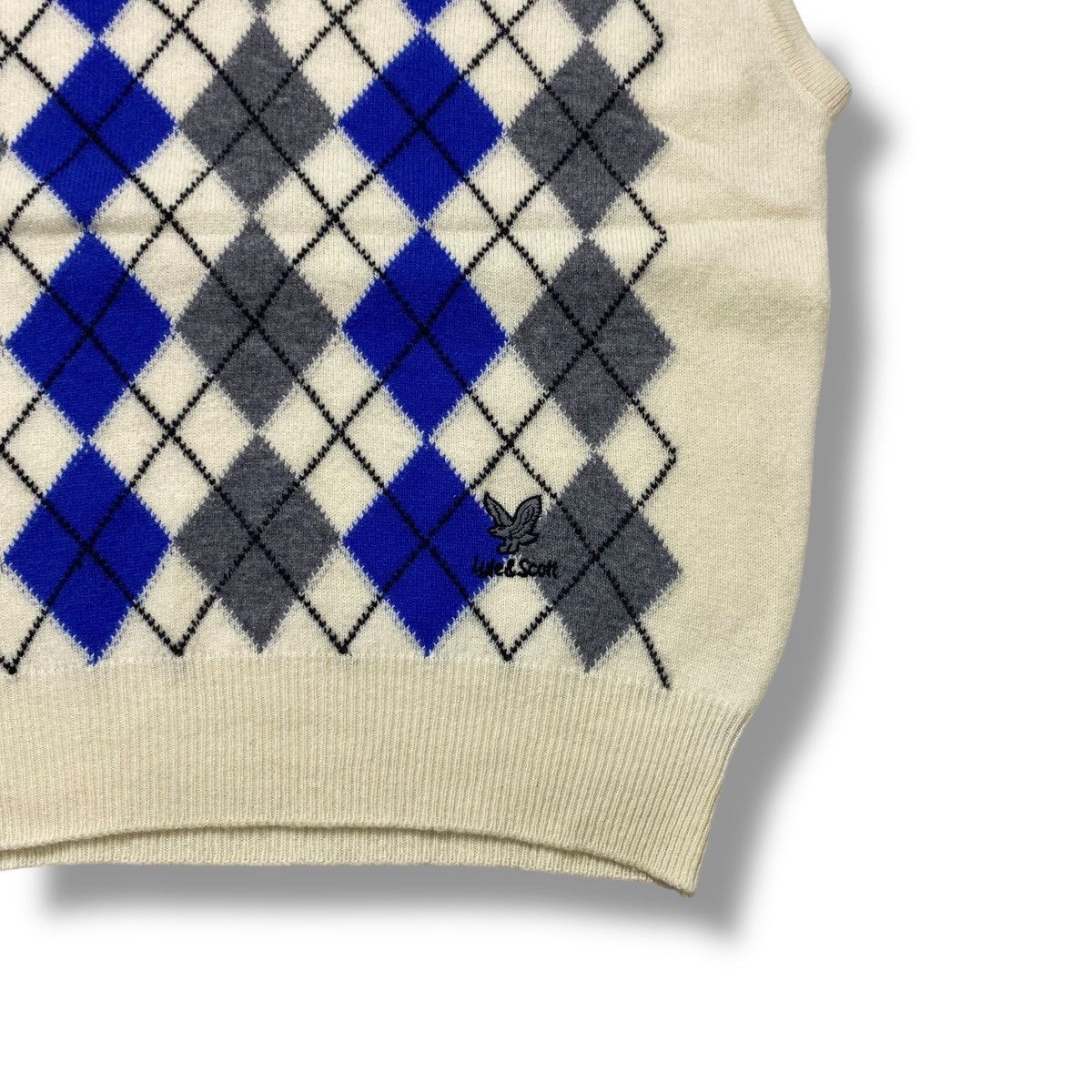 Lyle & Scott Vintage Lyle and scott argyle vest lambswool Size US M / EU 48-50 / 2 - 3 Thumbnail