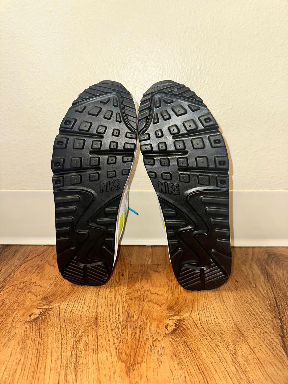 Nike Nike Air Max 90 SE Worldwide Size US 8.5 / EU 41-42 - 5 Thumbnail