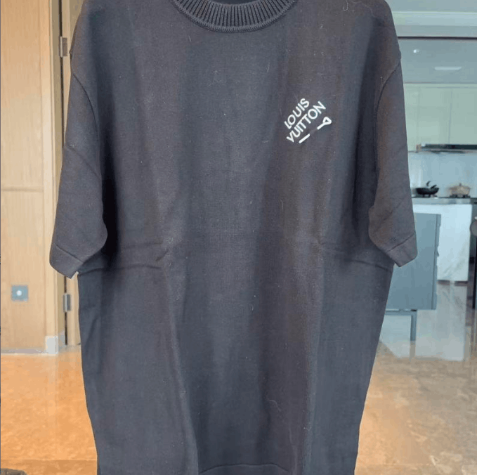 Louis Vuitton Louis Vuitton short-sleeve T-shirt Size US L / EU 52-54 / 3 - 1 Thumbnail