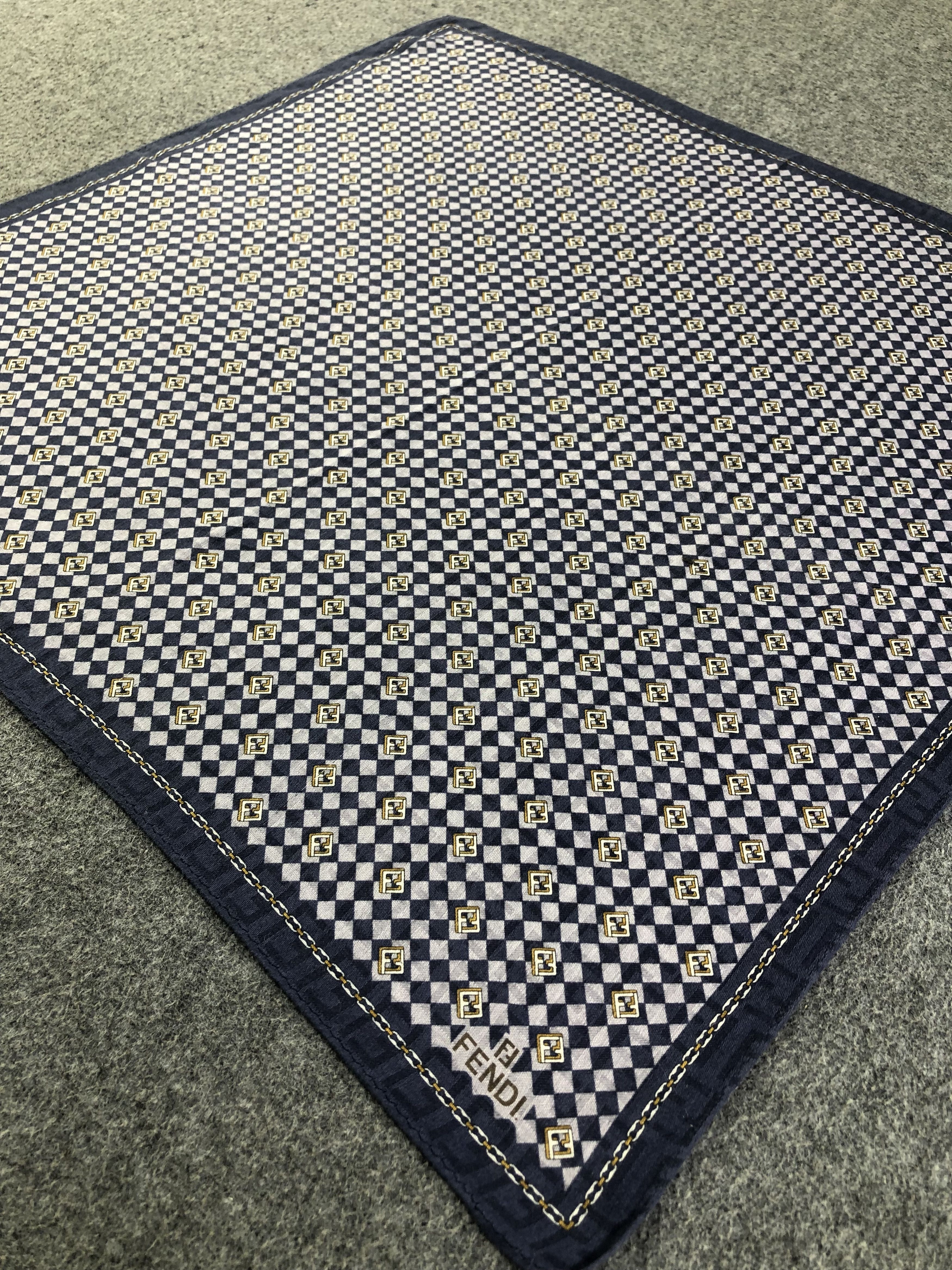 Vintage Fendi Handkerchief / Bandana / Neckerchief A1674 Size ONE SIZE - 4 Thumbnail