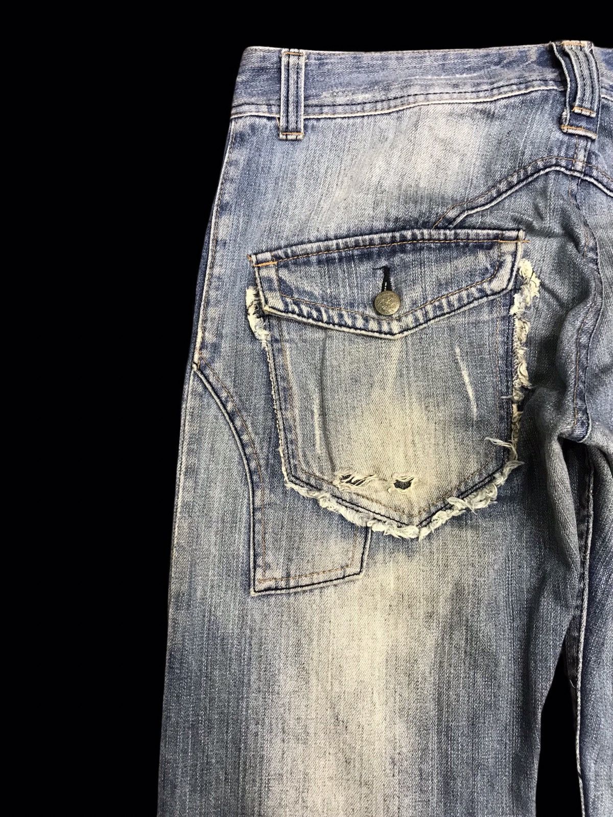 Japanese Brand 💥AVANT GARDE💥Root Three Unfinished Edge Style Denim F341 Size US 33 - 13 Thumbnail