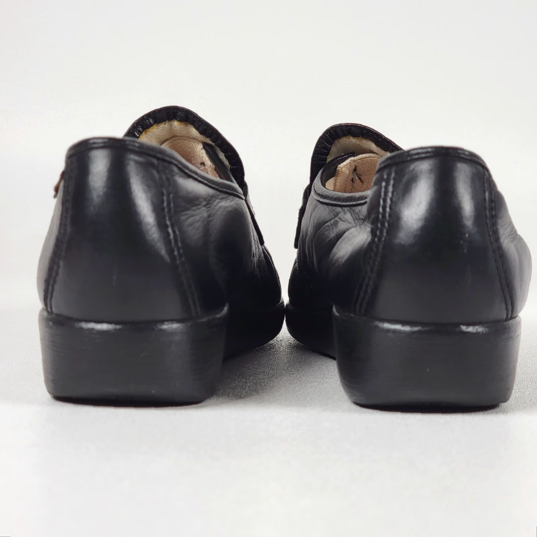 SAS SAS Classic Black Leather Slip On Loafers Womens Size 7 M Comfort Orthotic Casual Shoes Size US 7 / IT 37 - 6 Thumbnail