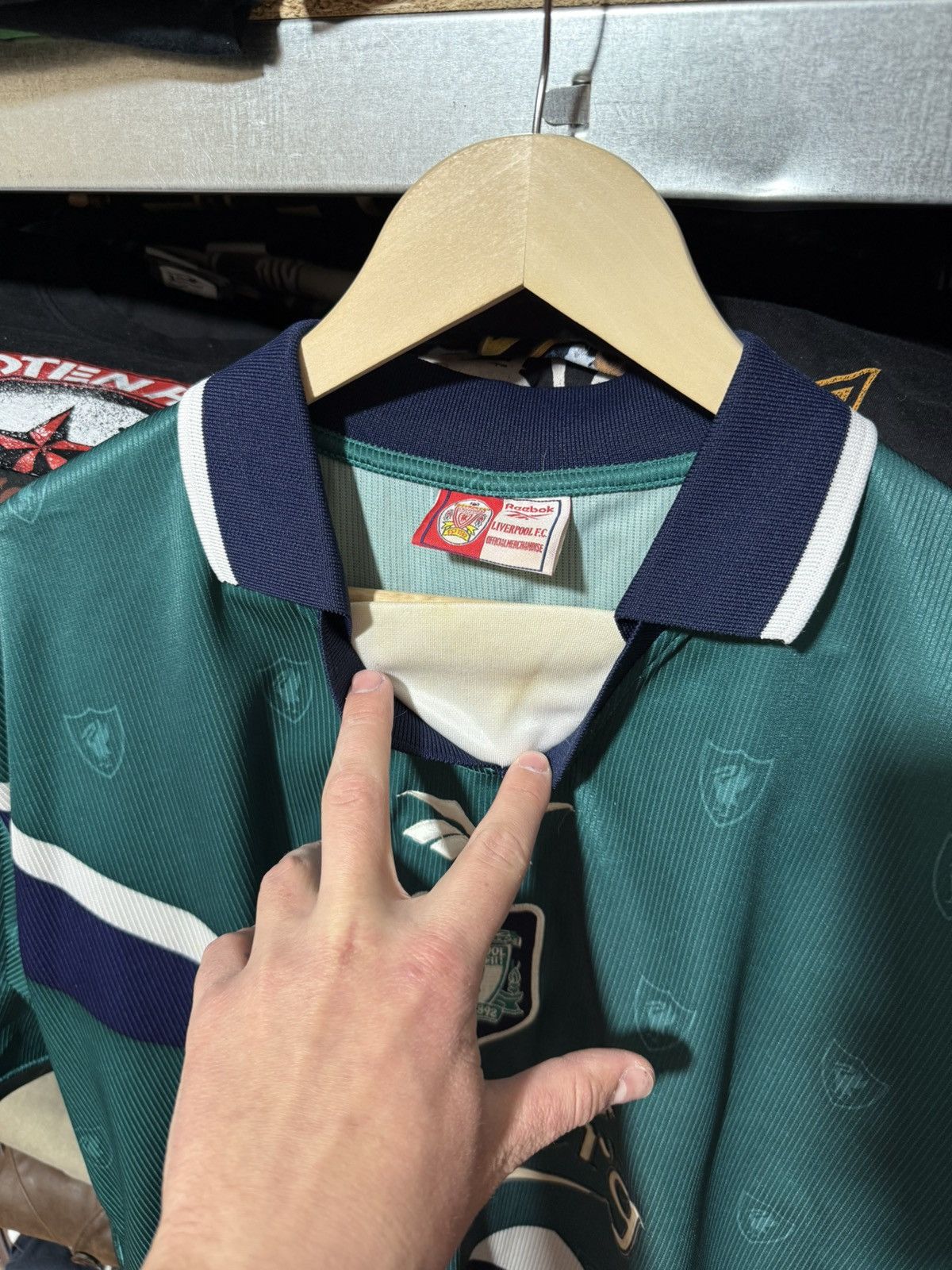 Reebok Reebok Liverpool 1999 2000 2001 Away Soccer Jersey BOOTLEG Size US XL / EU 56 / 4 - 8 Thumbnail