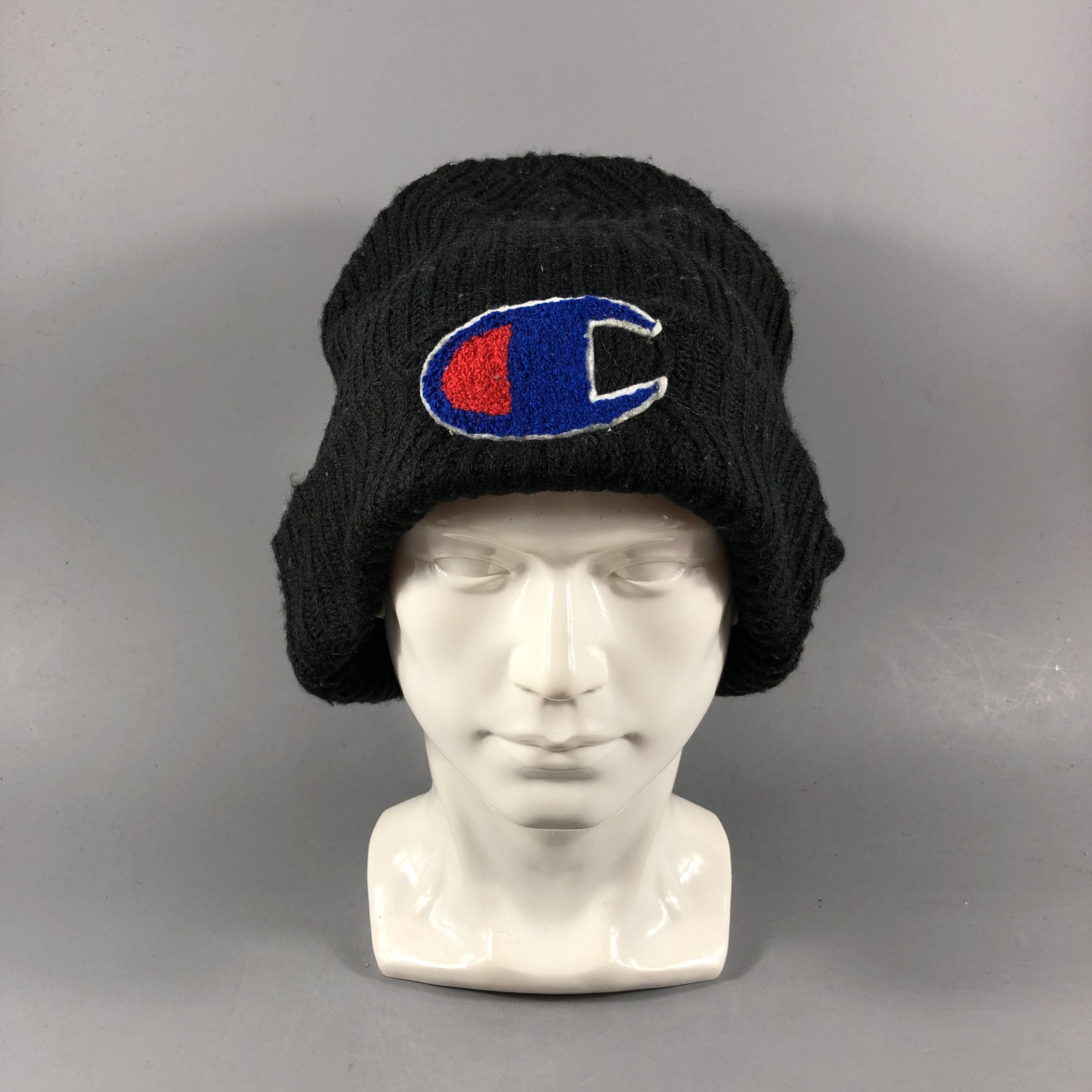 image of Champion Slouchy Big Logo Beanie Snowcap Snow Hat B837, Men's