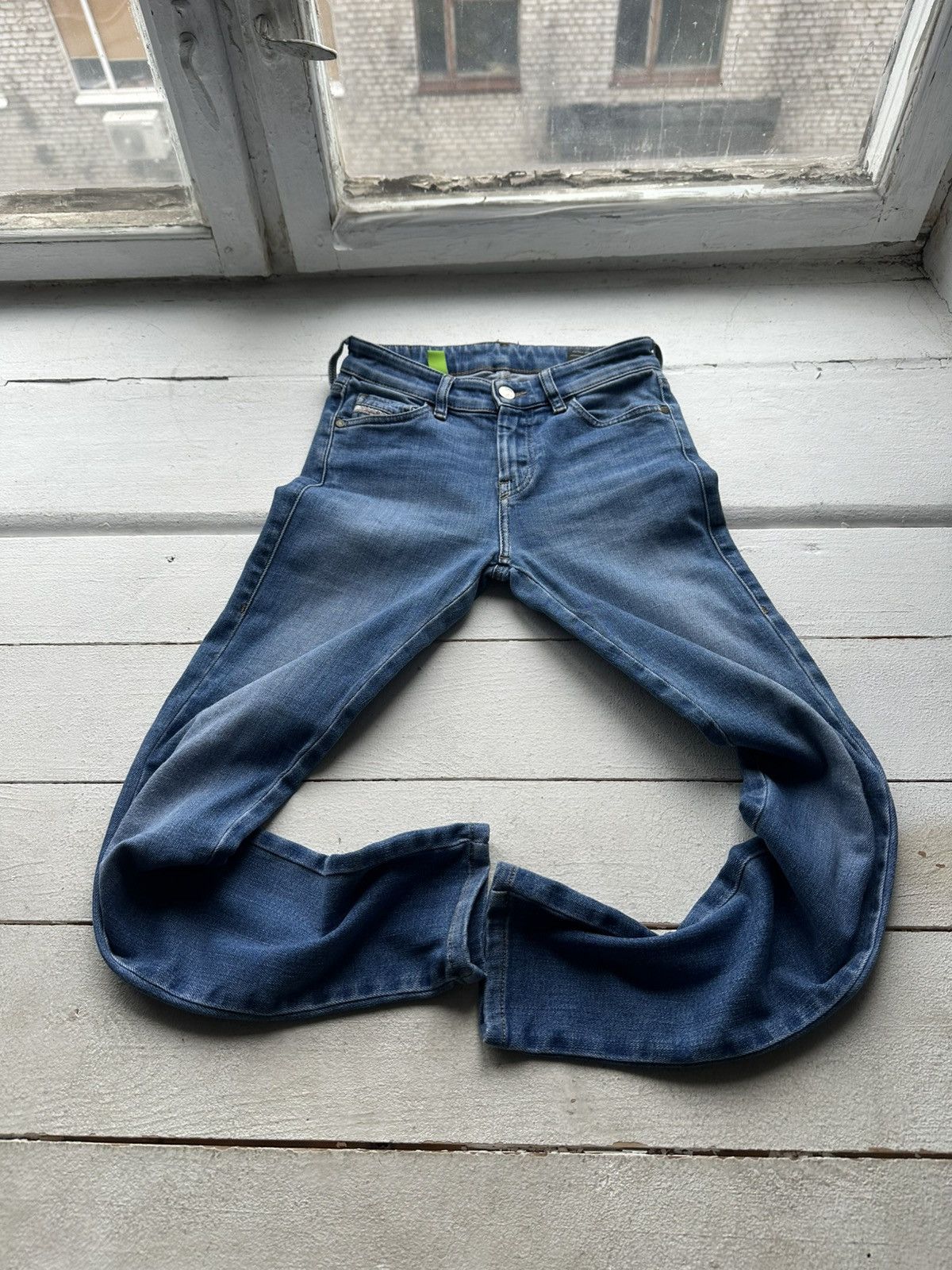 Diesel 🚨Gothic Diesel Regular Slim relax Flared Jeans Womens Size 25" / US 0 / IT 36 - 2 Thumbnail
