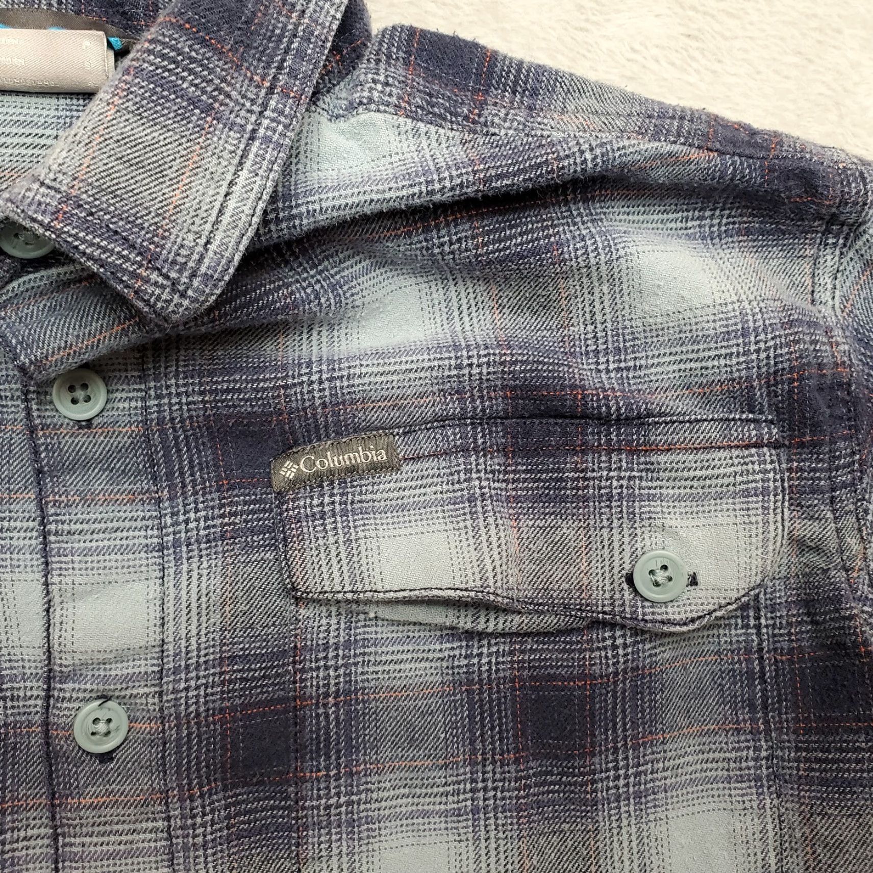 Vintage VINTAGE Columbia Shirt Mens S Blue Flannel Cotton Blend Outdoors Casual Camp Fish Size US S / EU 44-46 / 1 - 4 Thumbnail