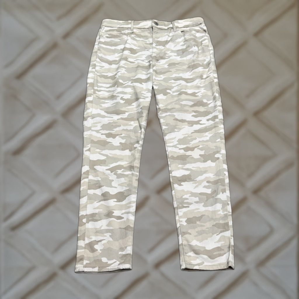 Levi's Levi's 720 Jeans Womens Crop High Rise Skinny Beige Camouflage 31 Regular Denim City Streetwear Size 24" / US 00 / IT 34 - 1 Thumbnail