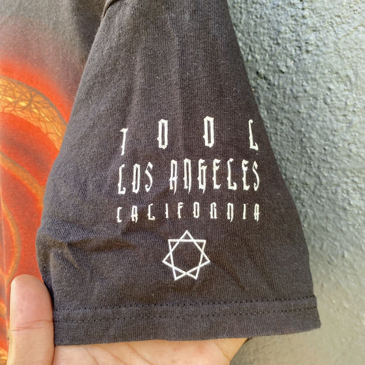 Band Tees Vintage Faded Tool Heavy Metal ERD GRUNGE BAND TEE Size US M / EU 48-50 / 2 - 6 Thumbnail