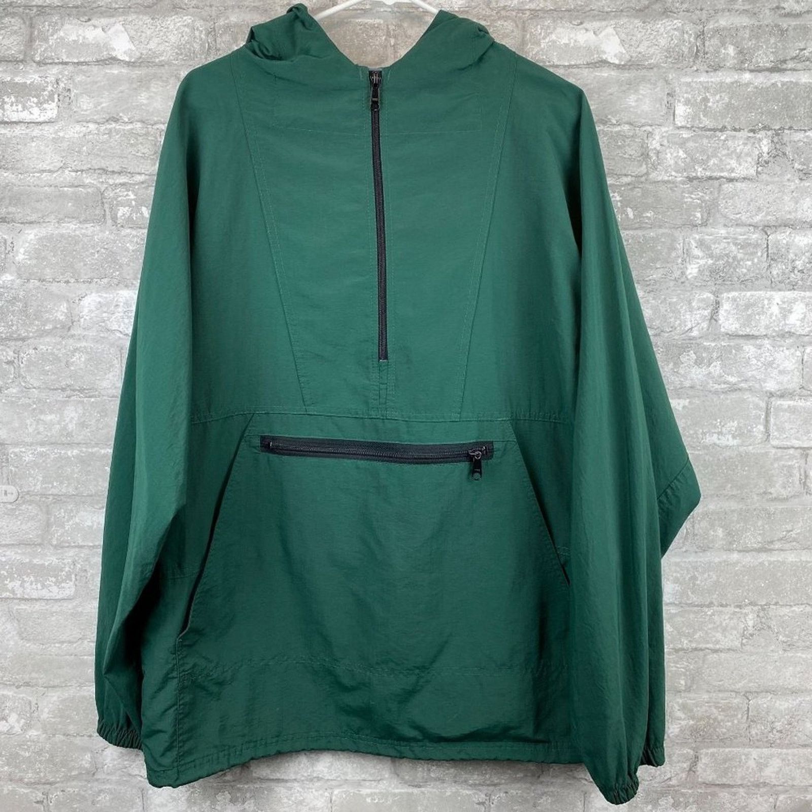 Vintage Woolrich Hunter Green Nylon Windbreaker Men's M