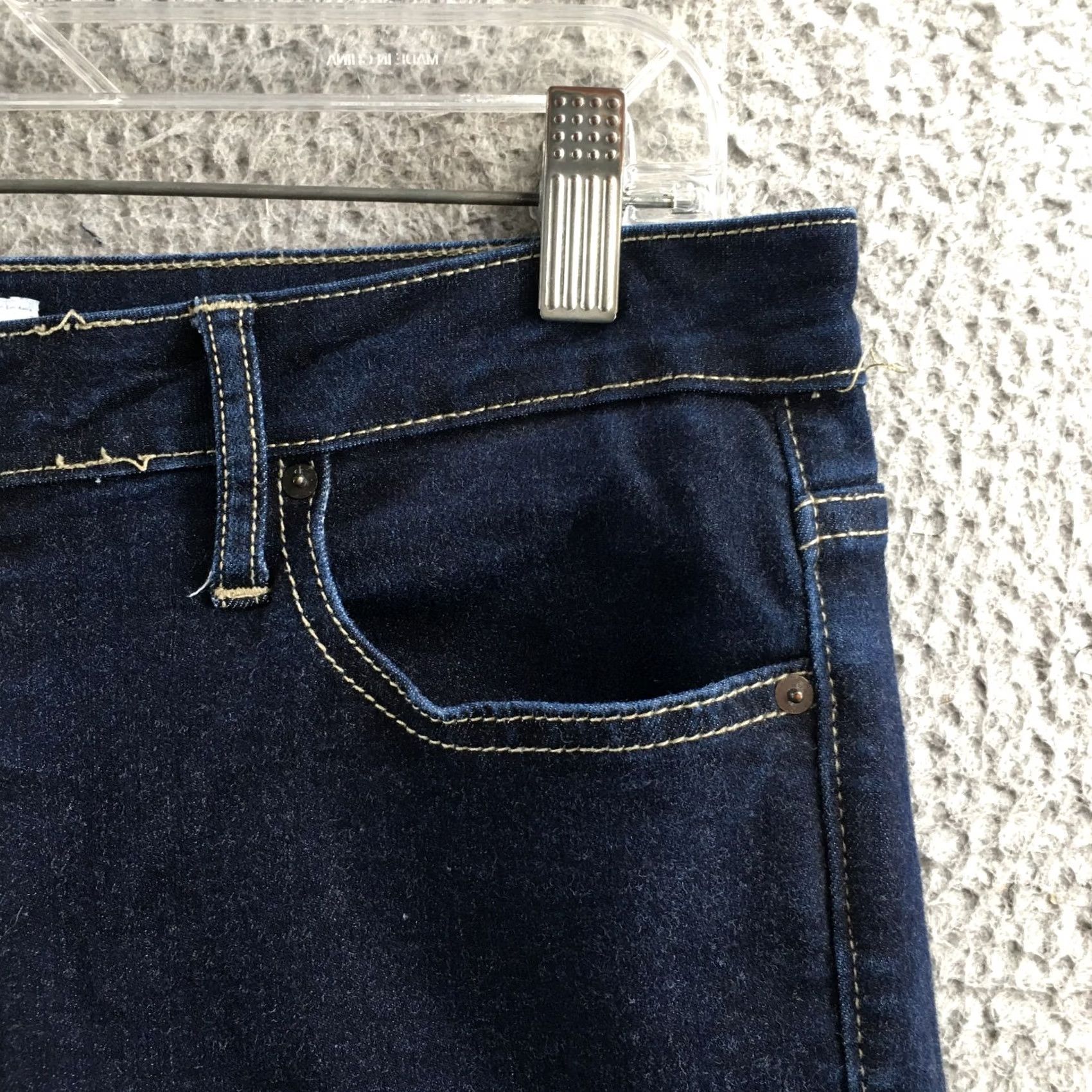 Calvin Klein Calvin Klein Jeans Womens 10 Blue Mid Rise Straight Leg Denim Zip Fly 5-Pockets Size 32" / US 10 / IT 46 - 4 Thumbnail