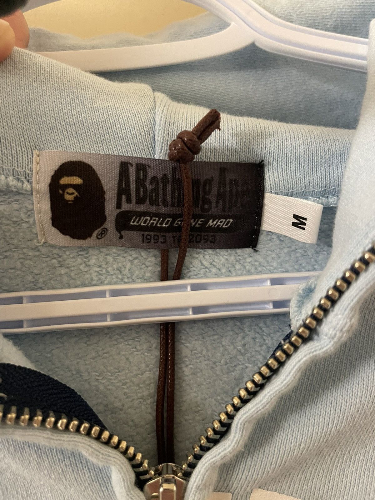 Bape Bathing ape college logo gradient blue Size US M / EU 48-50 / 2 - 5 Thumbnail