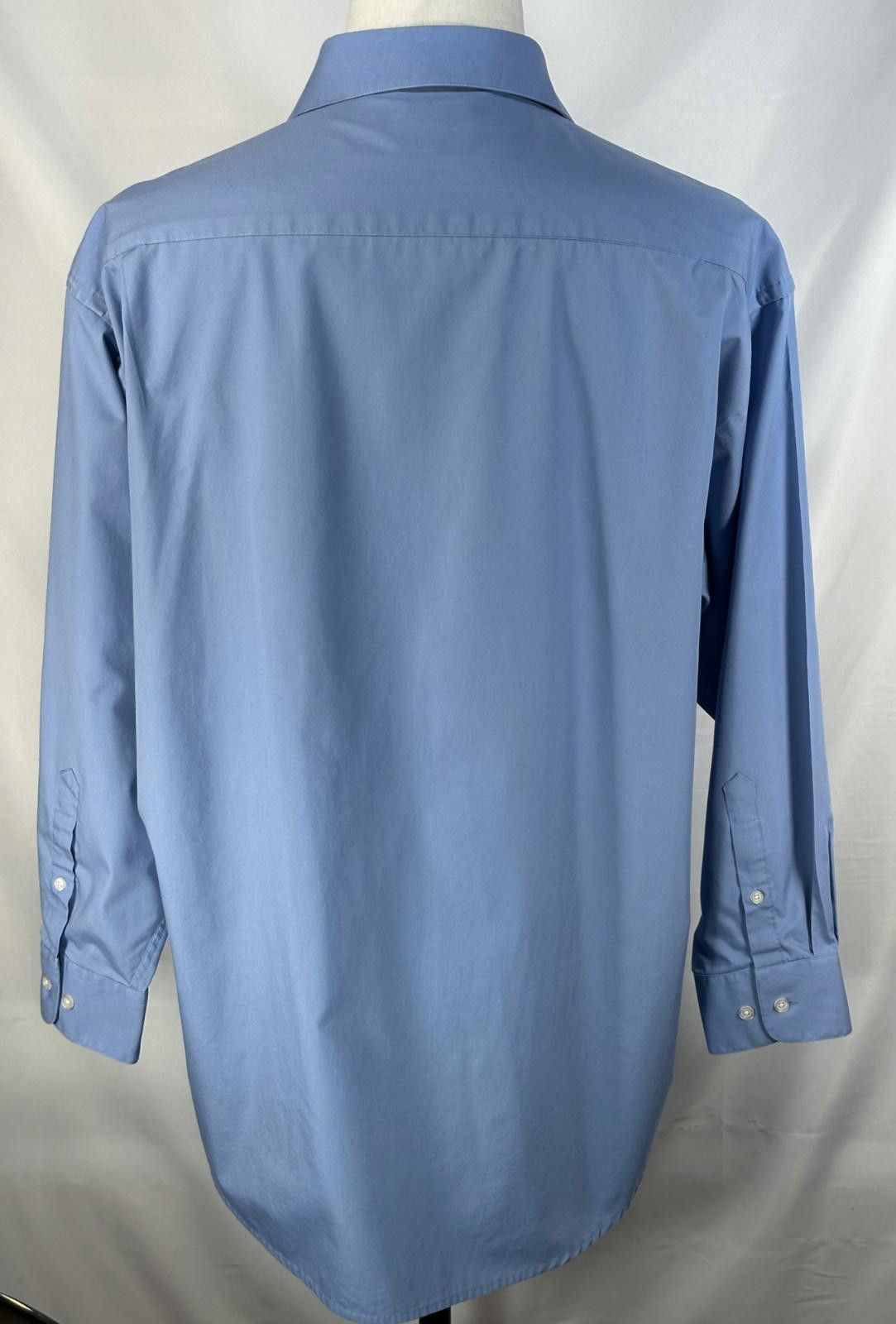 Croft & Barrow Croft Barrow Cotton/Poly Button Up Blue Mens L 16.5-17/32-33 Size US L / EU 52-54 / 3 - 2 Thumbnail