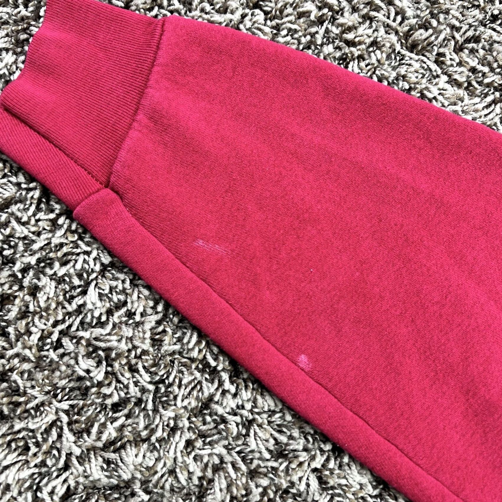 Fruit Of The Loom VINTAGE Fruit of the Loom Sweatshirt Dark Pink Crewneck 50/50 Large Unisex Adults 90s Vintage Mens Womens Size US L / EU 52-54 / 3 - 5 Thumbnail
