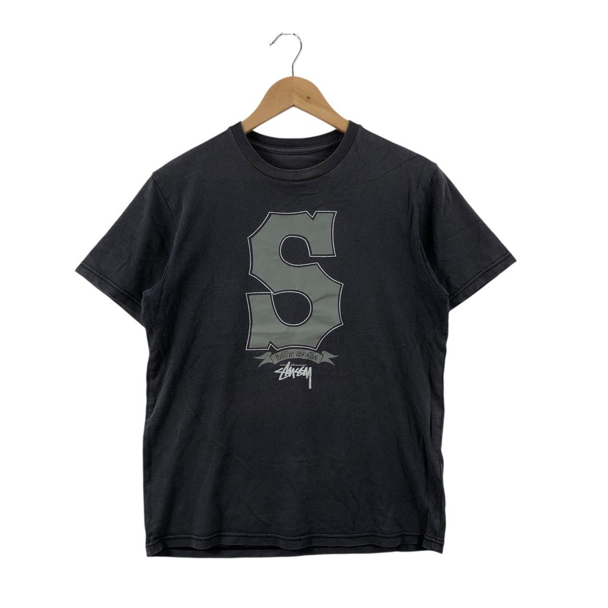 Stussy Vintage Faded STUSSY POSITIVE VIBRATION 12 Shawn T-Shirt Size M / US 6-8 / IT 42-44 - 1 Thumbnail