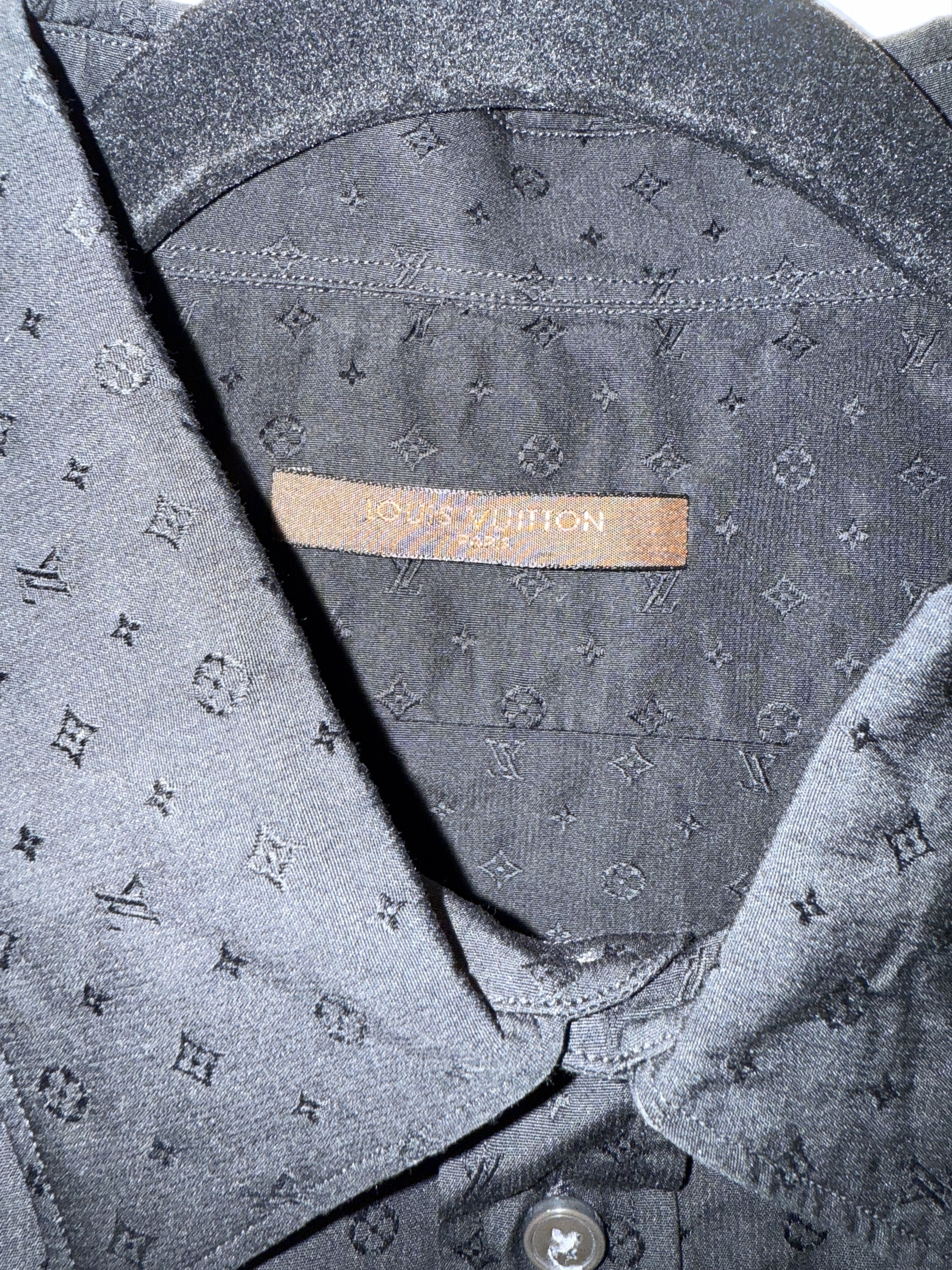 Louis Vuitton Black Louis Vuitton Monogram Shirt Size XL Size US XL / EU 56 / 4 - 3 Thumbnail
