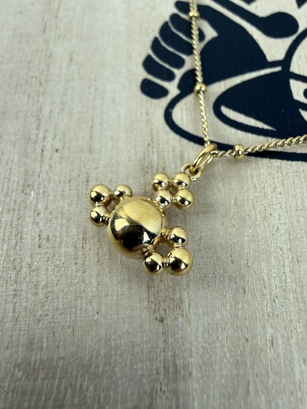 Vivienne Westwood Vivienne Westwood Omahyra Orb Molecule Necklace Pendant Gold Size ONE SIZE - 2 Thumbnail