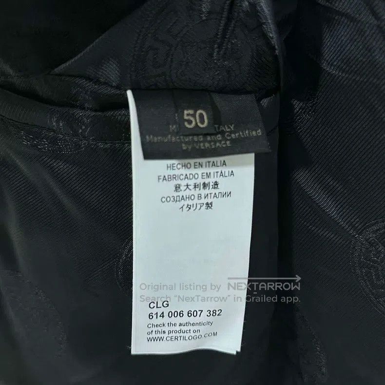 Versace Versace Black solid color double pocket design sword neck Size US L / EU 52-54 / 3 - 6 Thumbnail