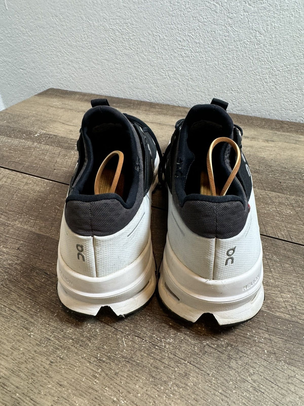 On On Cloudultra Men’s Running Sneakers Black Size 9.5 shoes Size US 9.5 / EU 42-43 - 4 Thumbnail