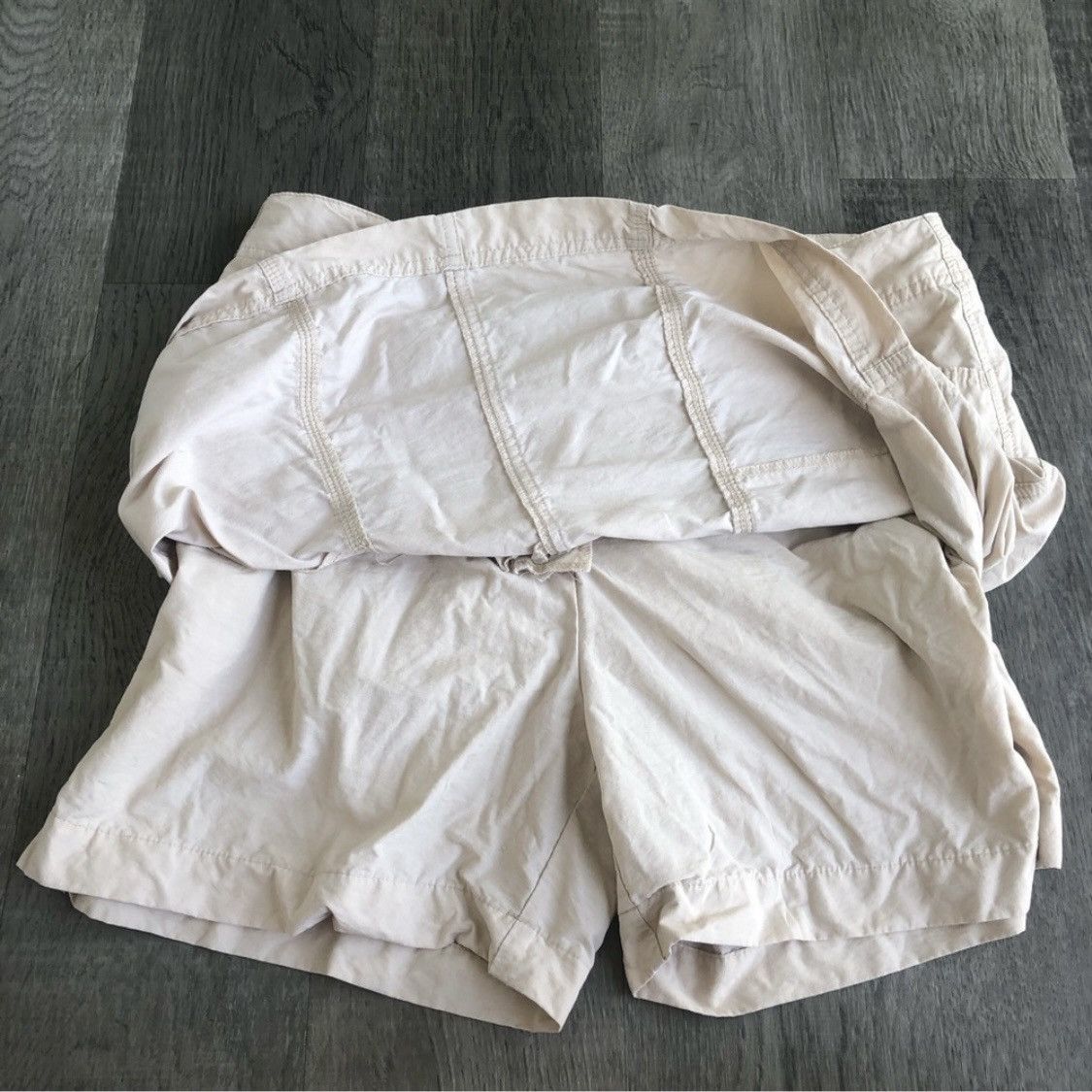 Denver Hayes Cream Cargo Skirt w shorts under layer Size 34" / US 12 / IT 48 - 4 Thumbnail