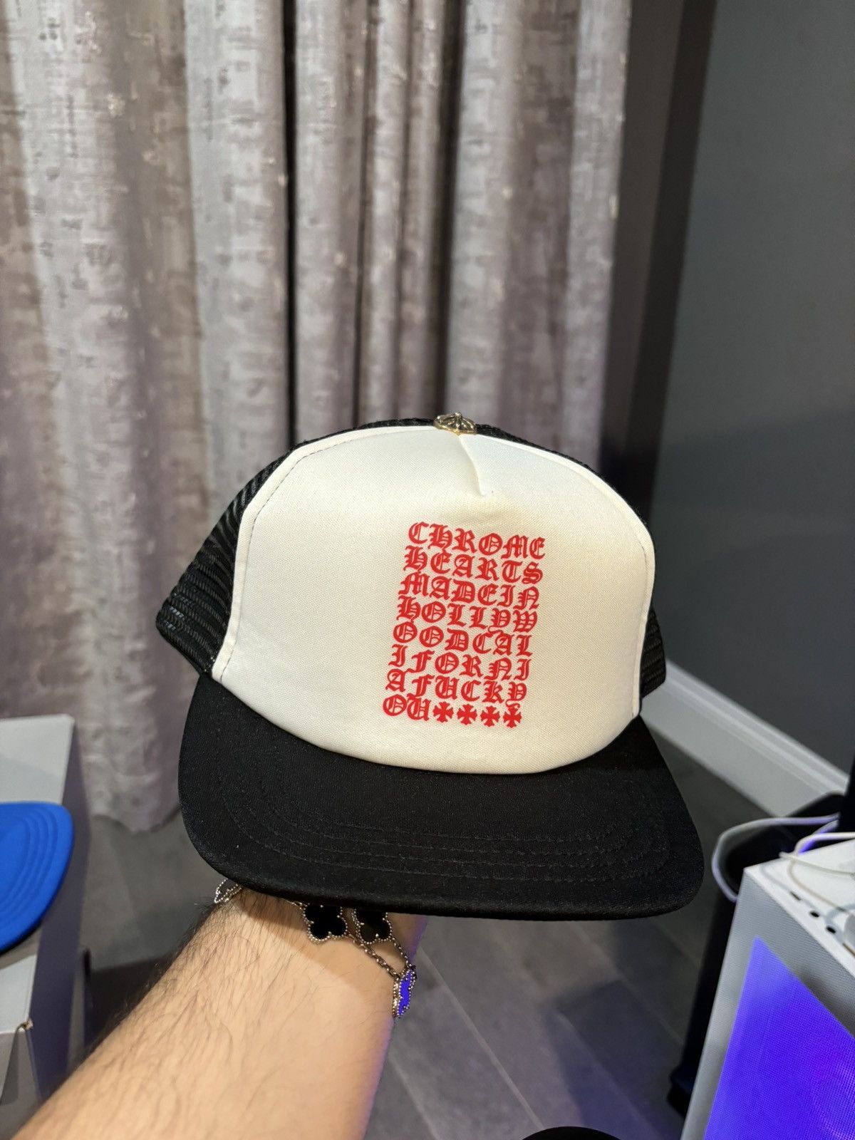 Chrome Hearts Chrome hearts white black red trucker cap Size ONE SIZE - 1 Thumbnail