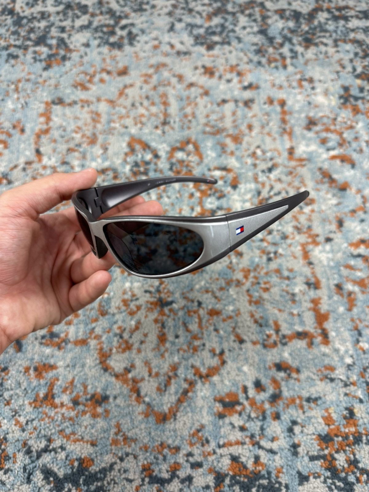 Designer × Tommy Hilfiger × Vintage Vintage Y2K Tommy Hilfiger sunglasses cool rave Ali-g style Size ONE SIZE - 2 Thumbnail