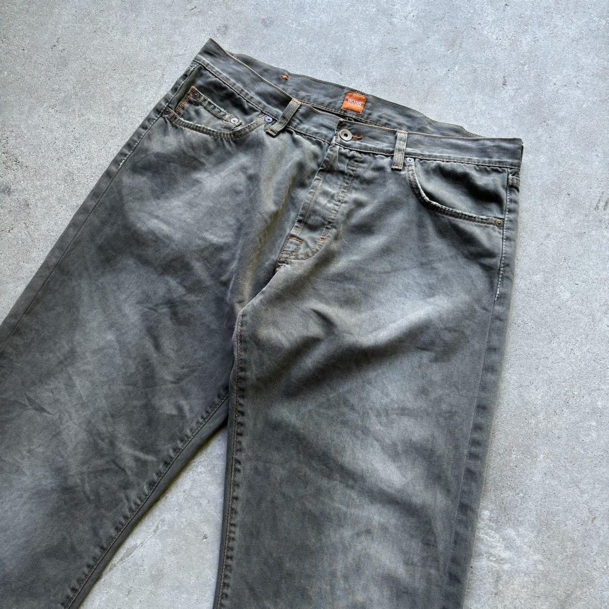 Hugo Boss × Japanese Brand × Vintage vintage Y2K HUGO BOSS Wide Leg Bootcut Fade Wash Denim jeans Size US 35 - 8 Thumbnail