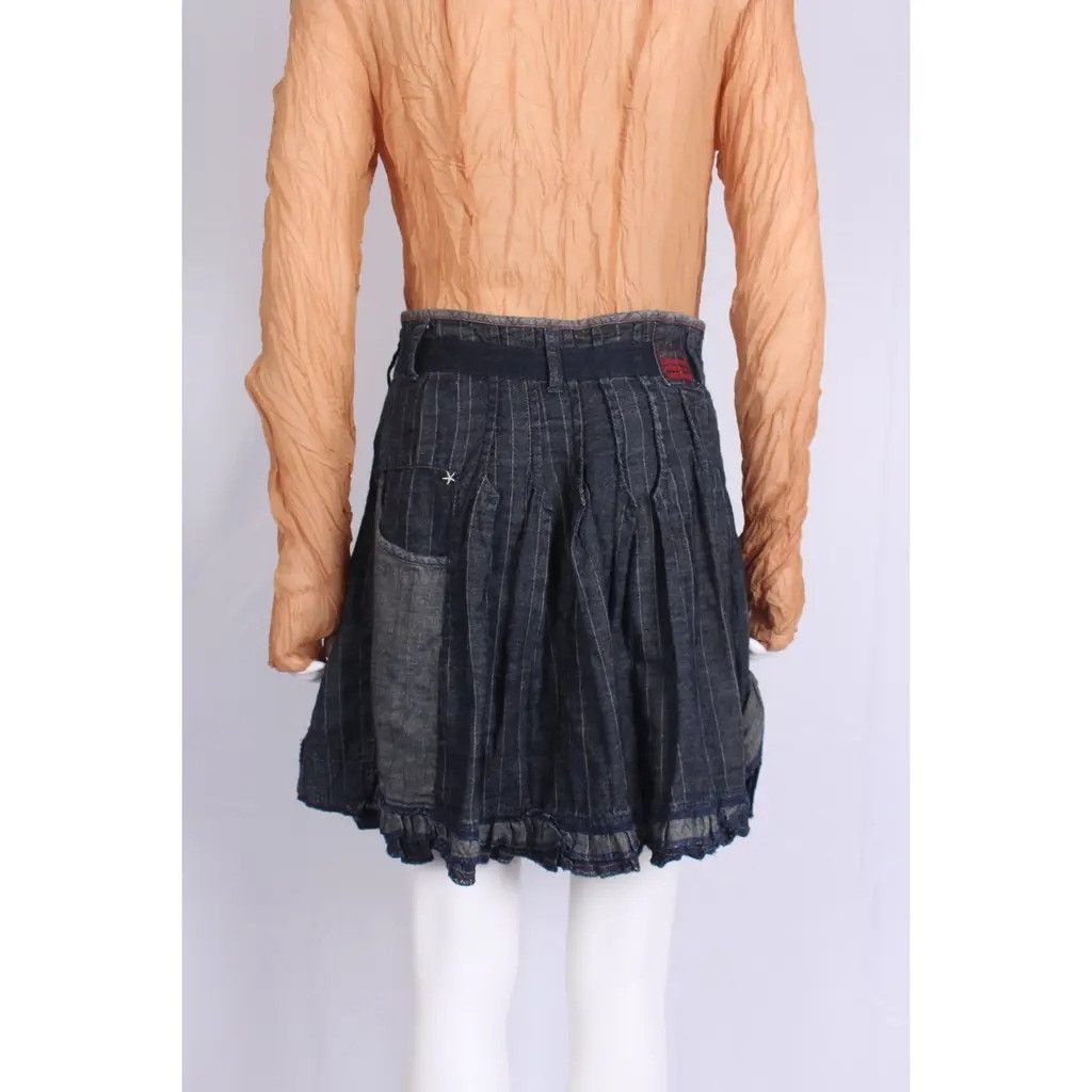 Marithe + Francois Girbaud Marithé François Girbaud Pleated Denim Stripe Skirt Size 25" / US 0 / IT 36 - 9 Thumbnail