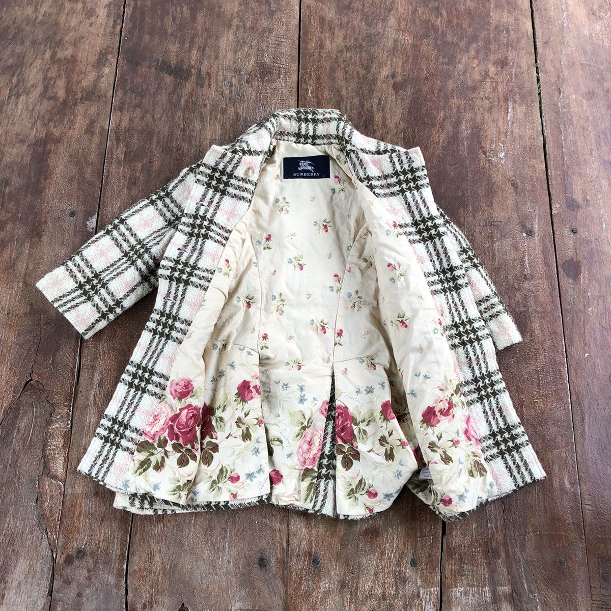 Burberry Vintage Burberry Novacheck Jacket Size XXS / US 00 / IT 34 - 4 Thumbnail