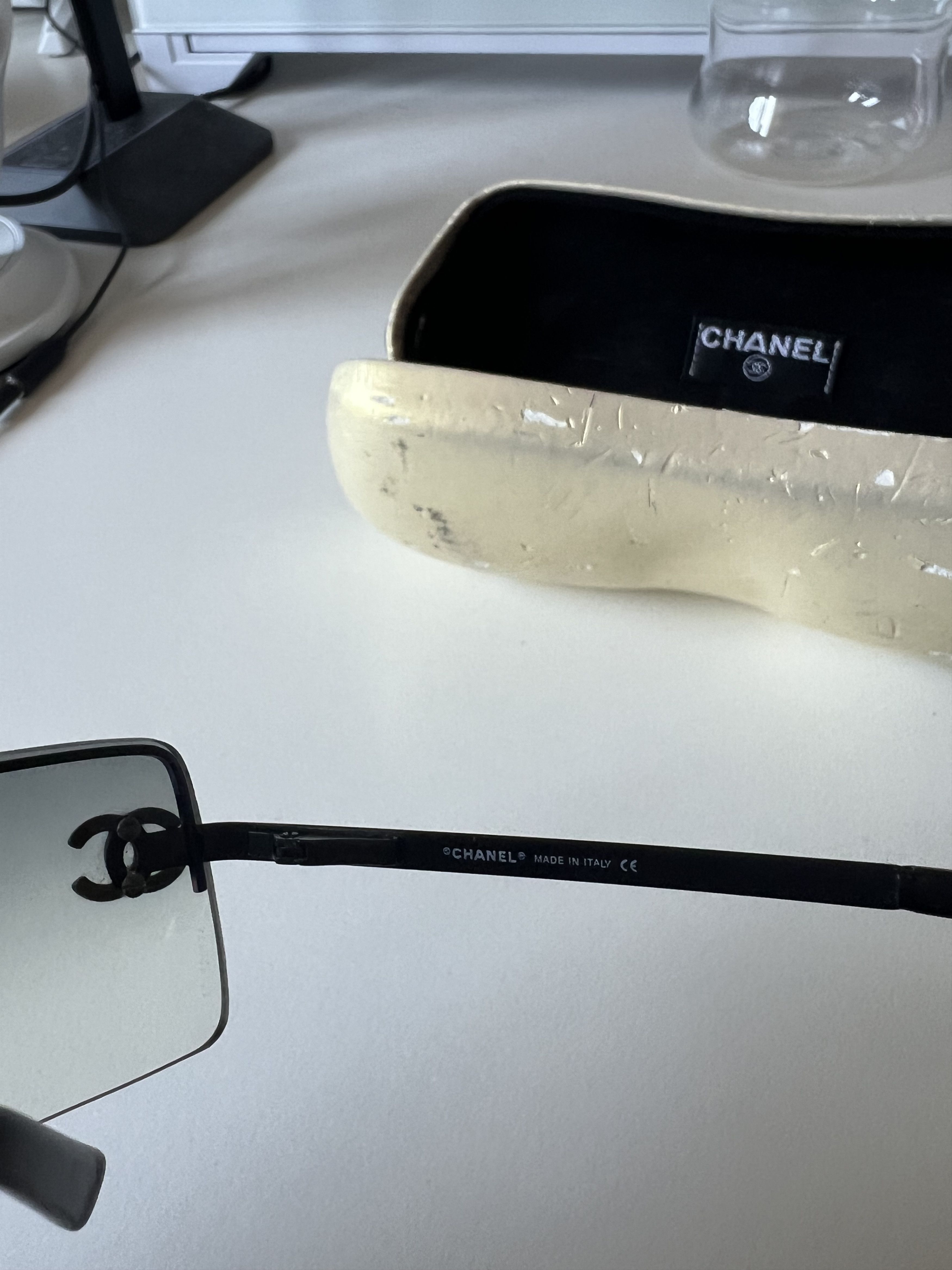 Chanel Chanel vintage rimless sunglasses 4104B. Size ONE SIZE - 6 Thumbnail