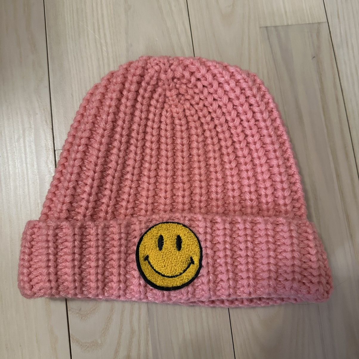 Market Urban Outfitters Market X Smiley Pink Cuffed Beanie NWOT Size ONE SIZE - 1 Thumbnail