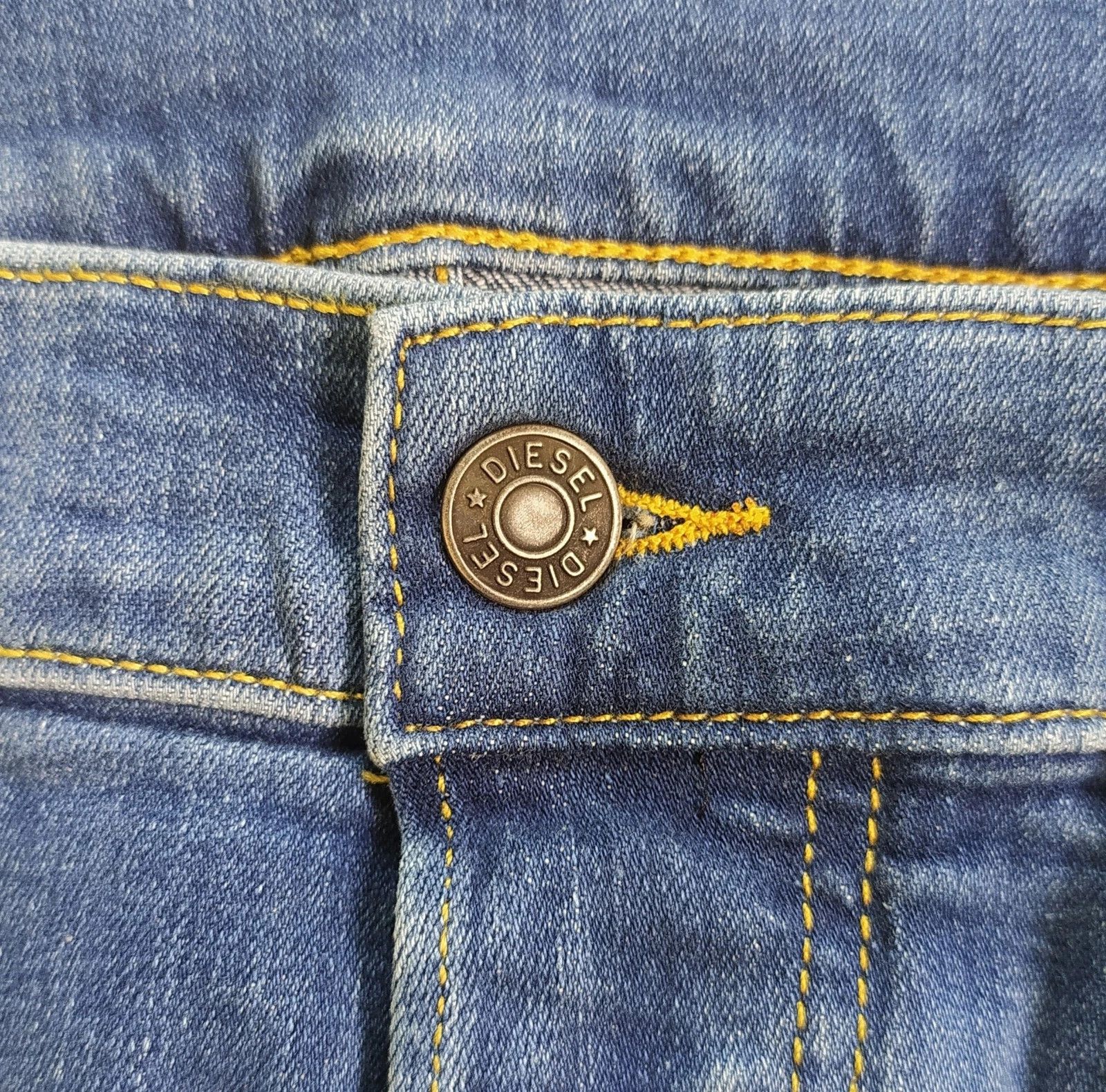 Diesel Diesel D-LUSTER L.32 MENS JEANS T/9962 Size US 33 - 3 Thumbnail