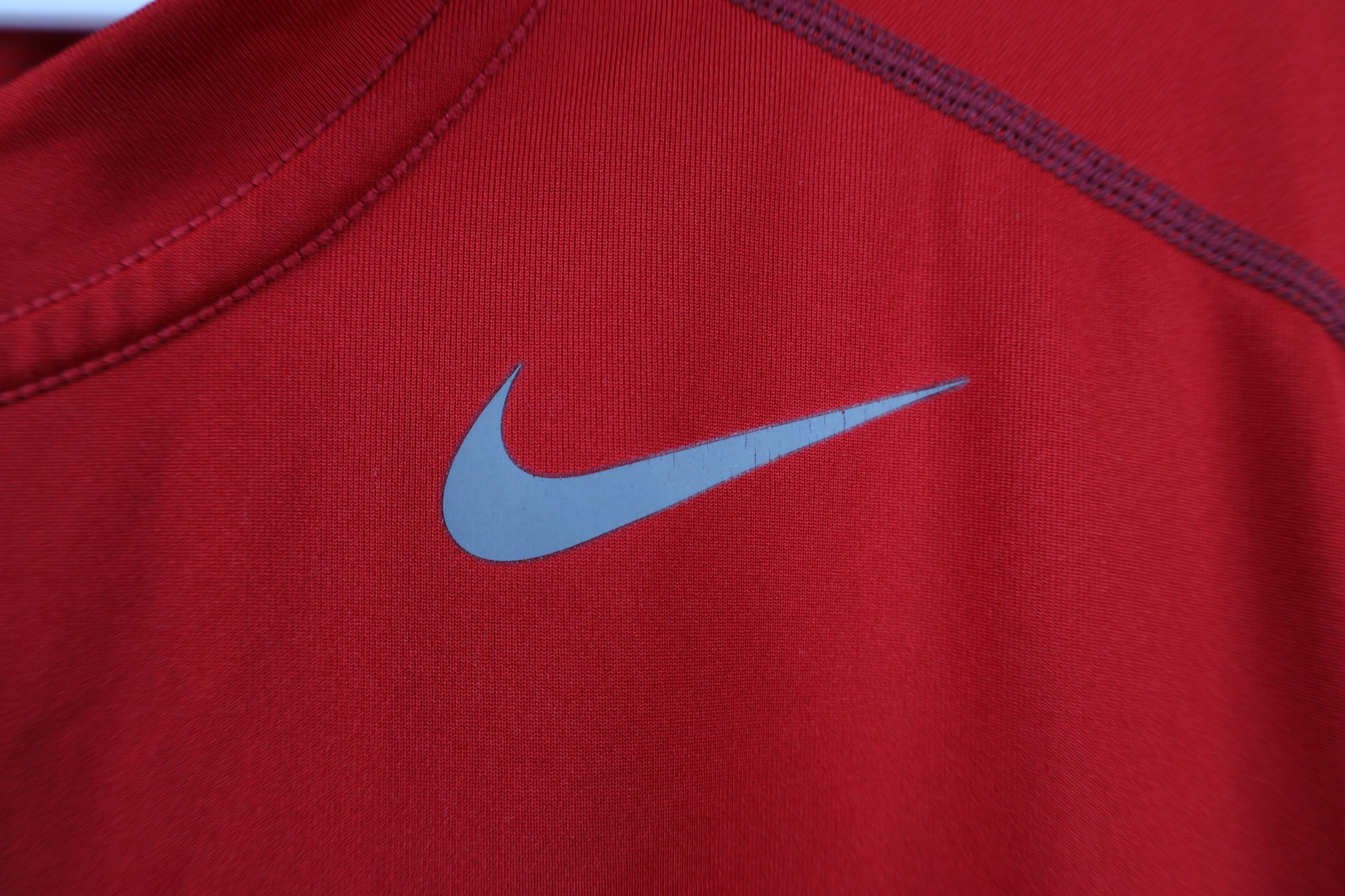 Nike Nike Pro Combat Compression Sleeveless Muscle T-Shirt Size US M / EU 48-50 / 2 - 4 Thumbnail