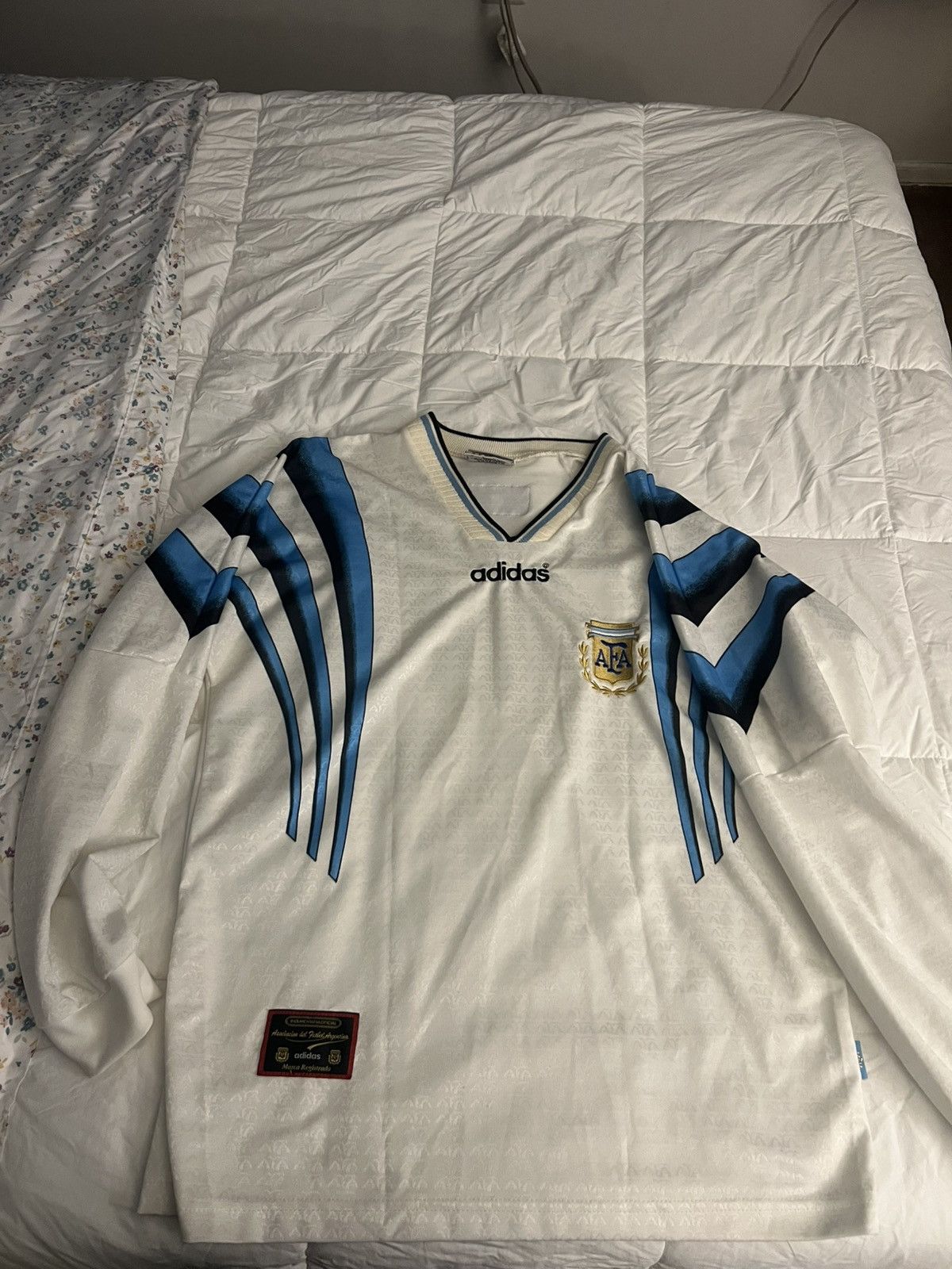 Adidas Argentina Alternative 3rd Kit 96/99 Jersey Size US XL / EU 56 / 4 - 2 Thumbnail