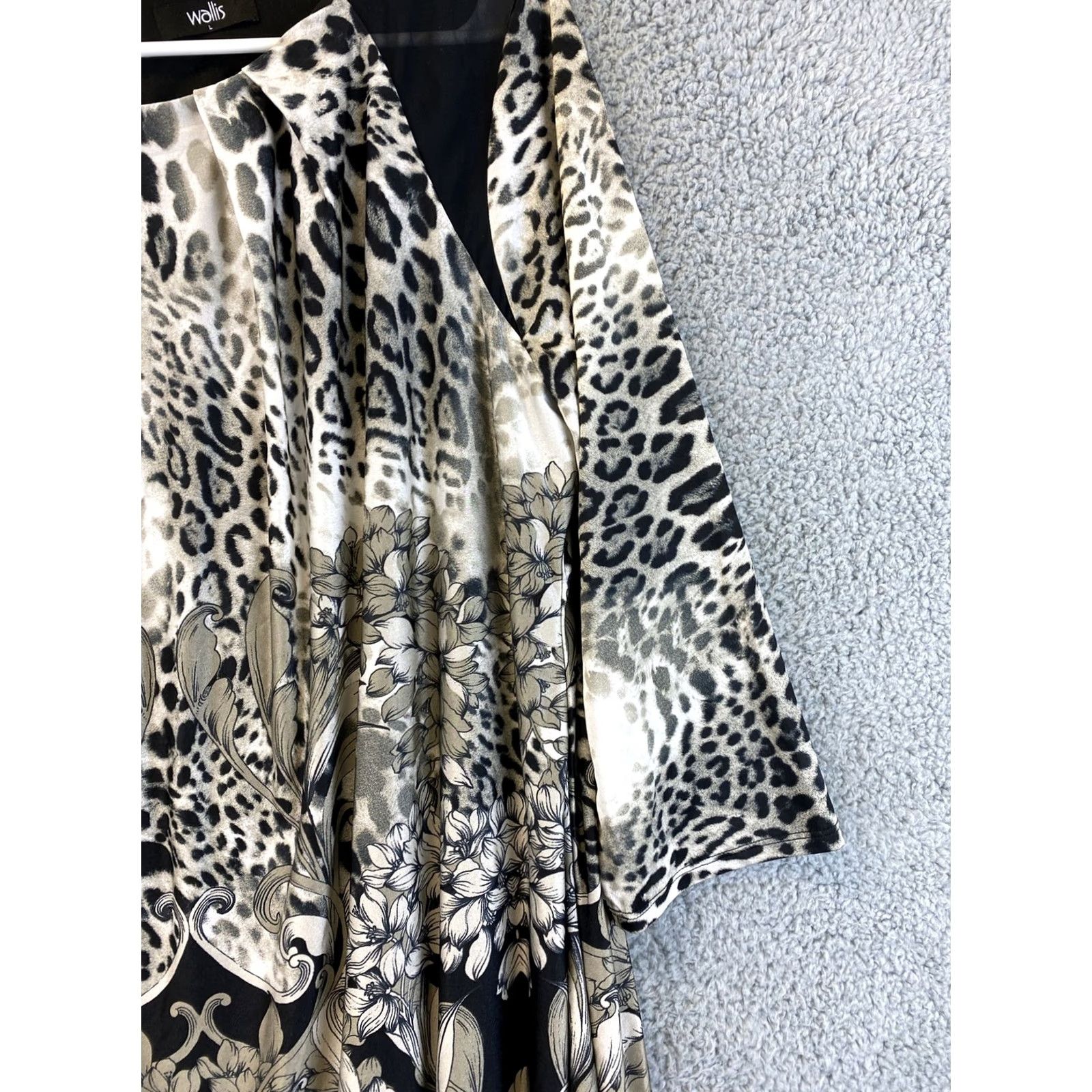 Vintage Wallis Dress Women’s L Stretch Jersey Round Neck Animal Print Pullover Knee Length 3/4 Sleeve Black Grey Plus Size L / US 10 / IT 46 - 2 Thumbnail