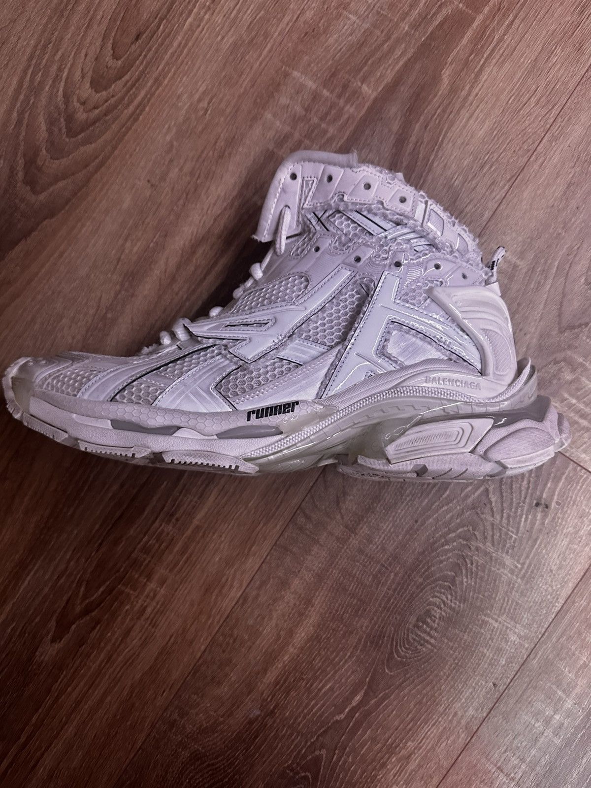 Balenciaga Balenciaga Runner Hightop Monocolor white Size US 10 / EU 43 - 3 Thumbnail
