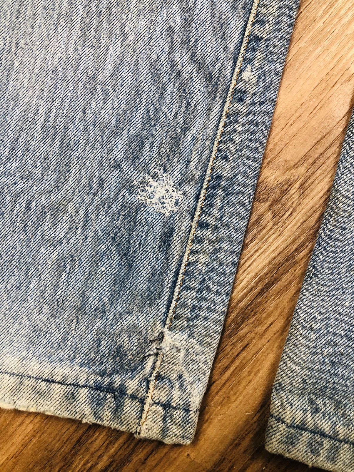 Levi's RARE VINTAGE Levi's 501 Custom Distressed Jeans (40) Size US 30 / EU 46 - 15 Thumbnail