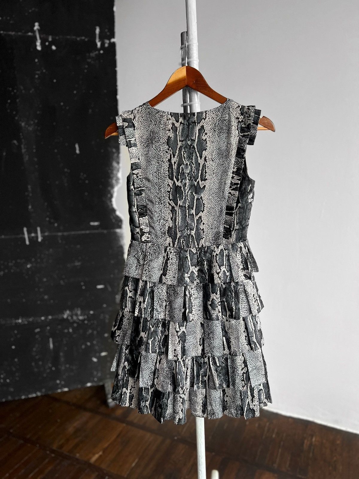 Anna Sui Anna Sui Womens Premium Python Print Silk Sleeveless Dress Size S / US 4 / IT 40 - 3 Thumbnail